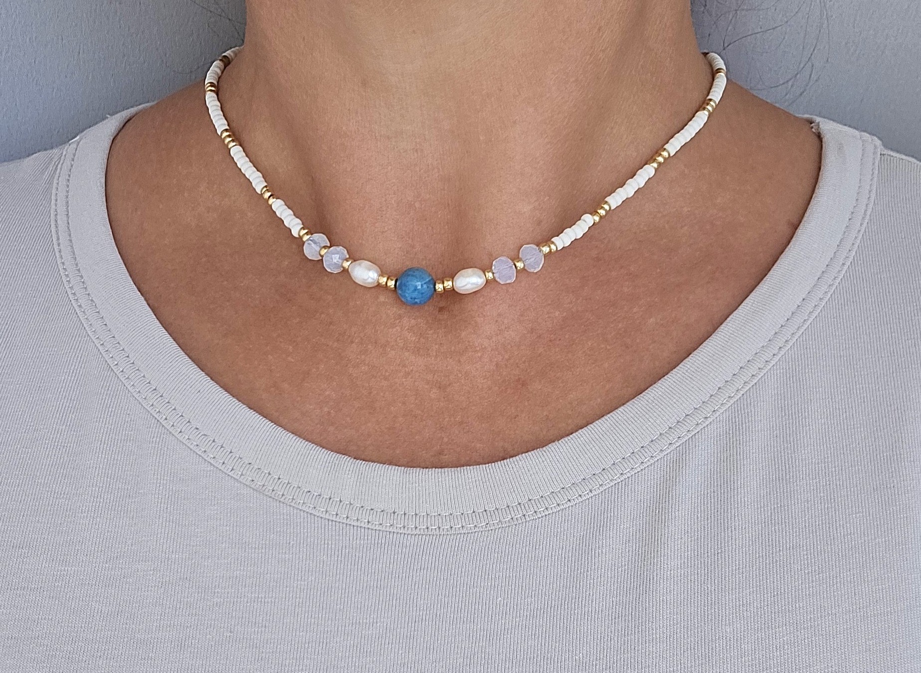 Kaelakee apatiidiga "Noella"