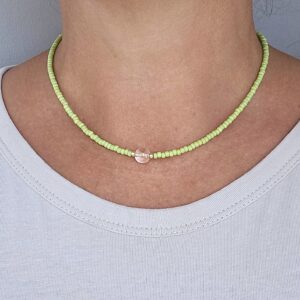 Kaelakee kvartsiga “Elin”