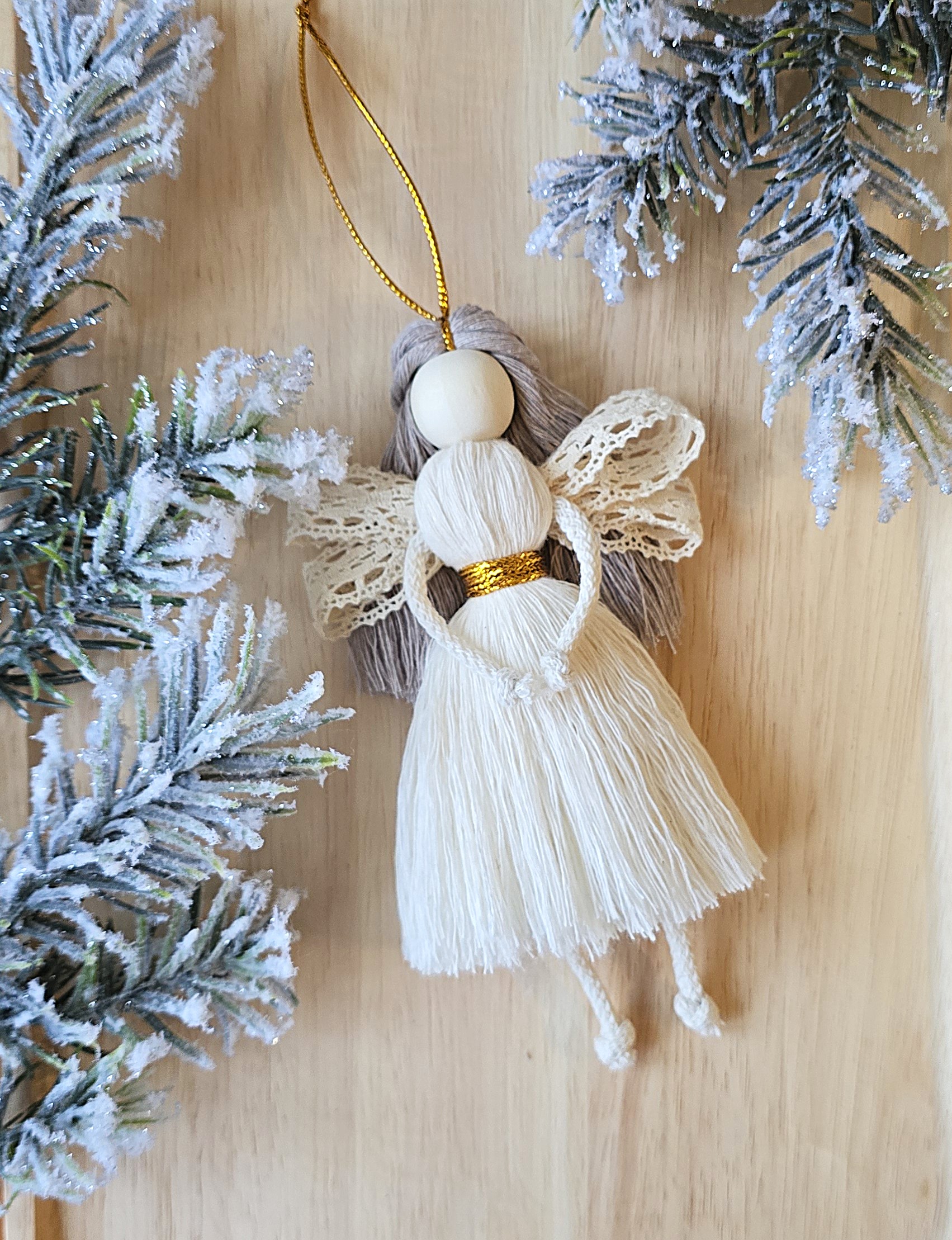 Makramee ingel "Liisa"