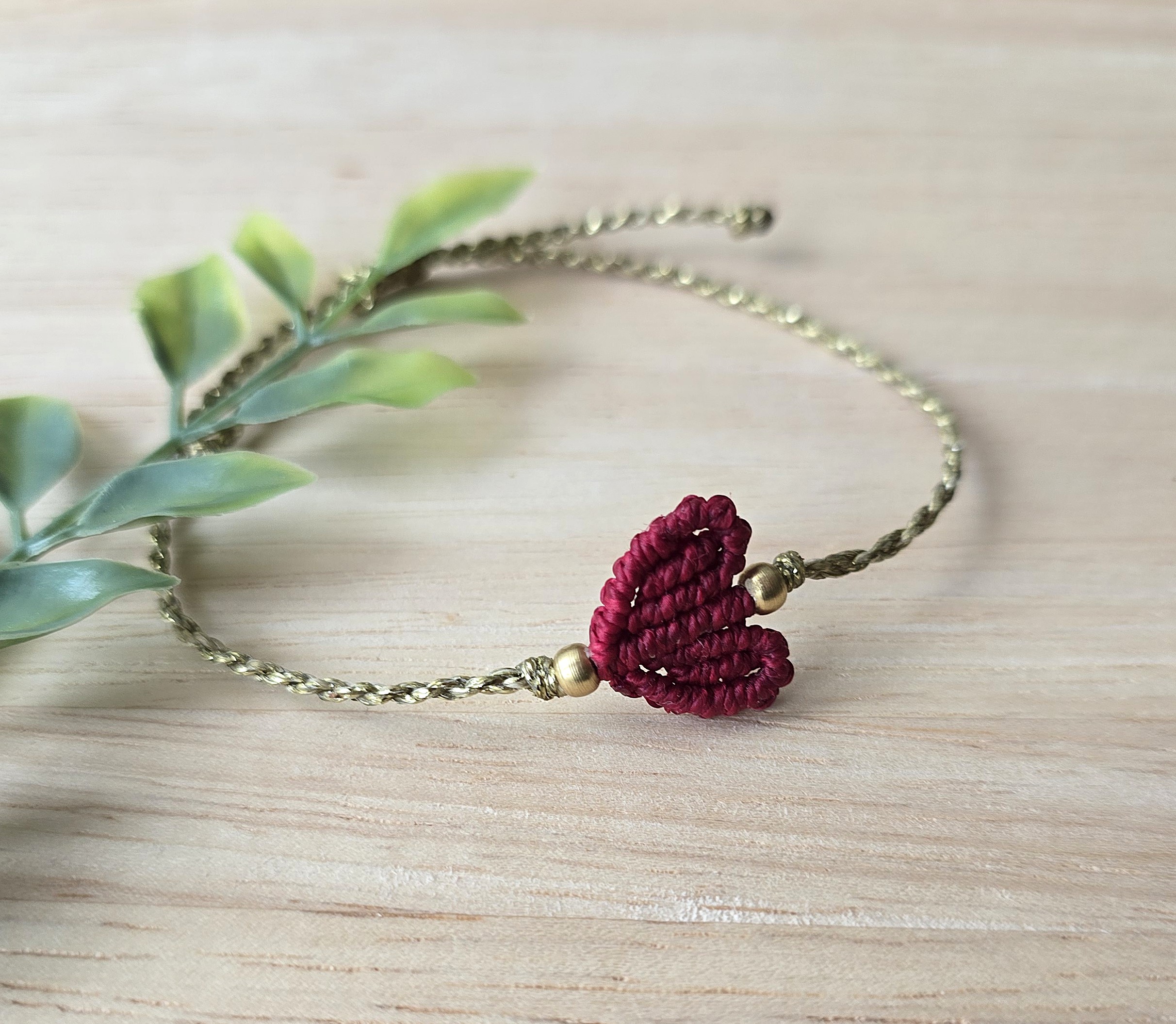 Käepael punase südamega